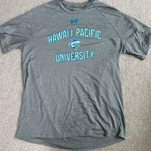 Under Armour Gray Short Sleeve Tee